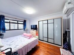 Blk 227 Jurong East Street 21 (Jurong East), HDB 5 Rooms #553575391